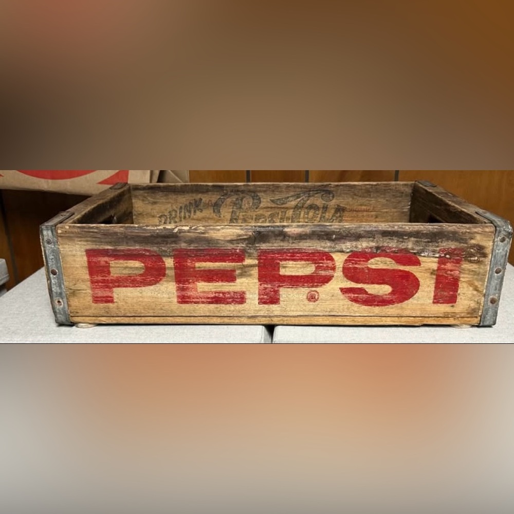 Vintage Wooden Pepsi Soda Crate - Red and Brown